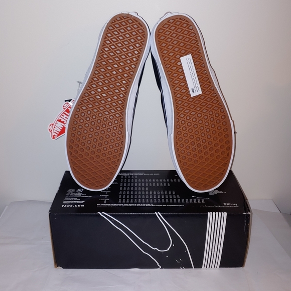 Nightmare before christmas slip on vans - Picture 8 of 10